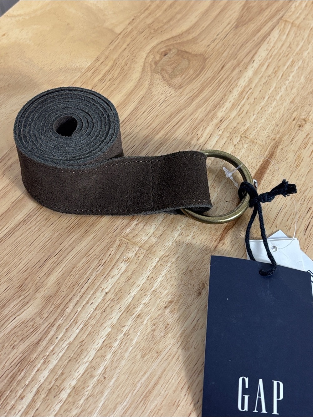GAP Men’s Dark Brown Suede Ring Belt